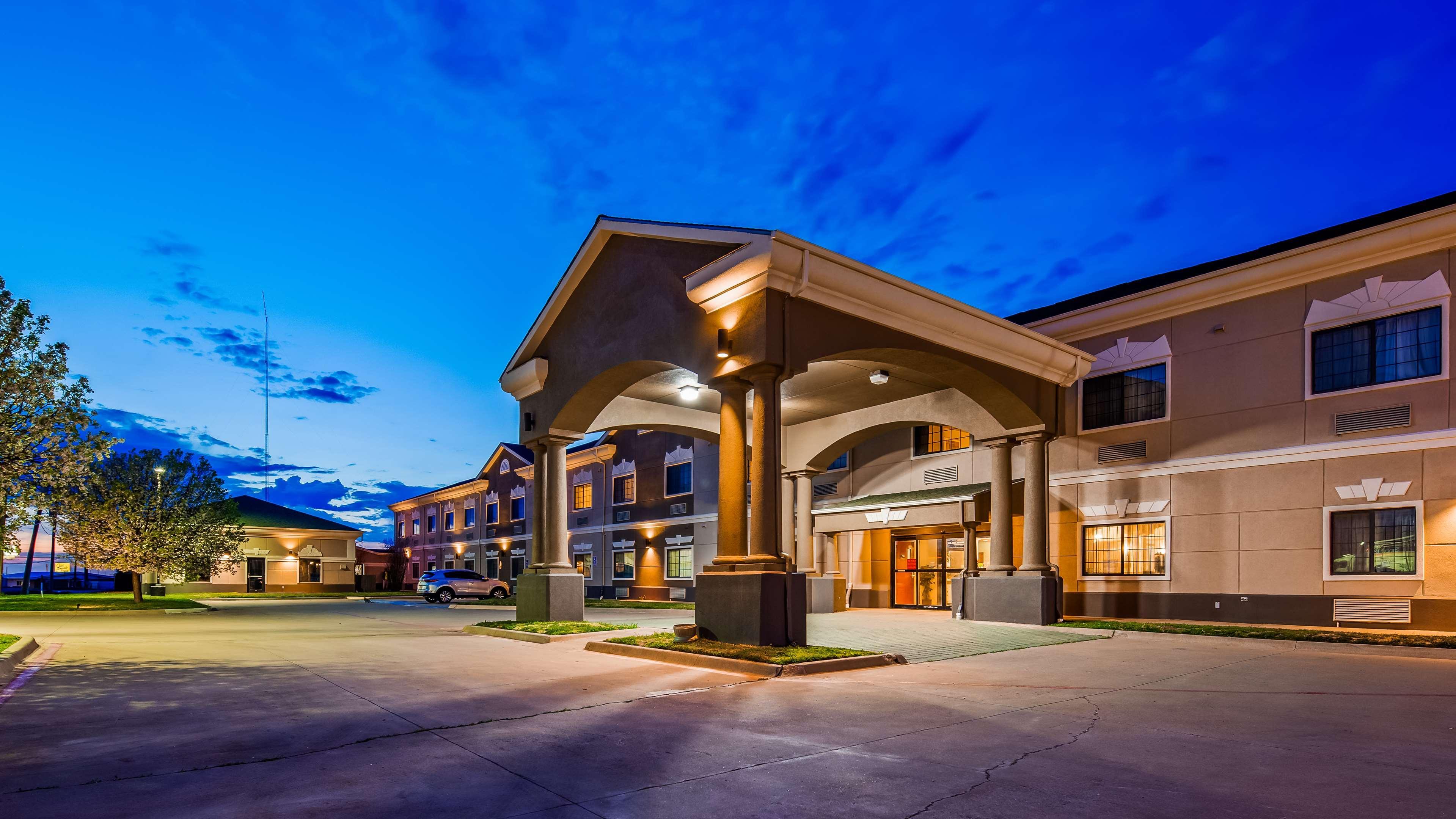 Best Western Quanah Inn & Suites Ngoại thất bức ảnh